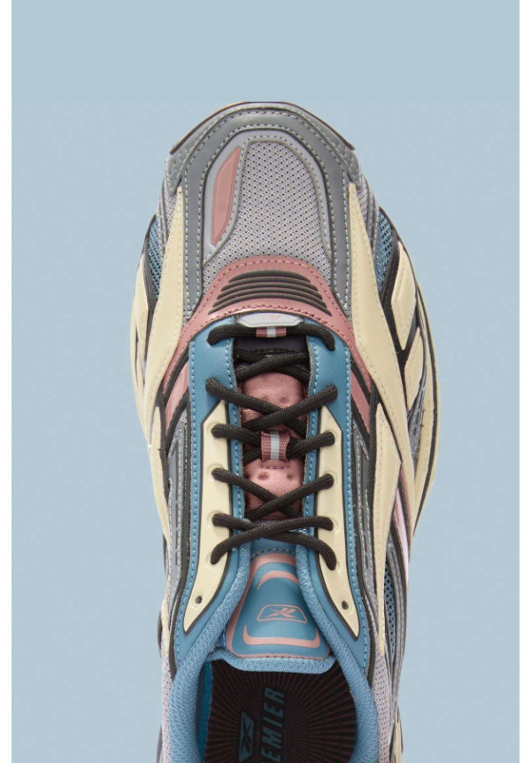 REEBOK LTD PREMIER ROAD ULTRA SOFT PINK