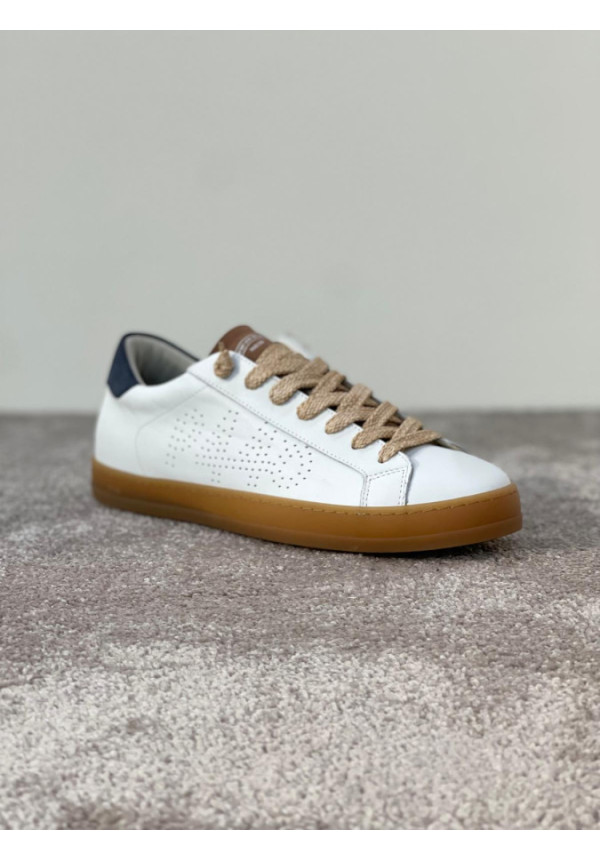 P448 JOHN NY BLURRA