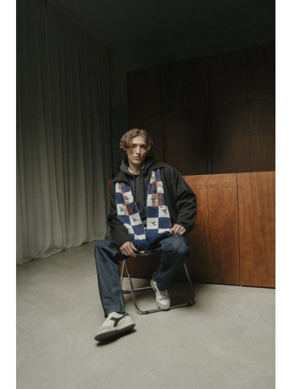 DIADORA HERITAGE PRESTIGE USED WHITE BLACK DIADORA HERITAGE PRESTIGE USED WHITE BLACK