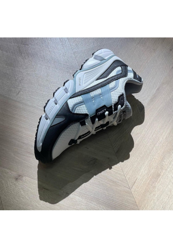 KARHU SUPER FULCRUM BLACK STERLING BLUE