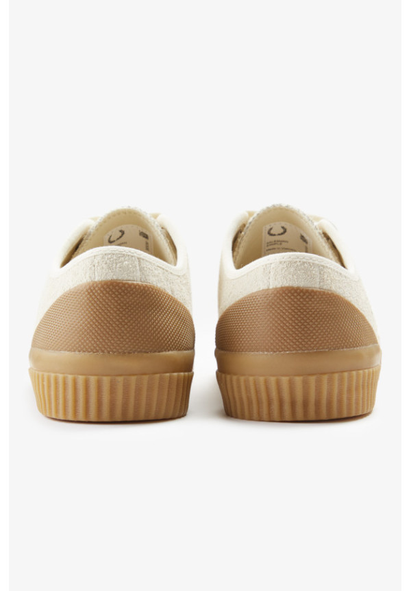 FRED PERRY HUGHES LOW TEXT SUEDE ECRU
