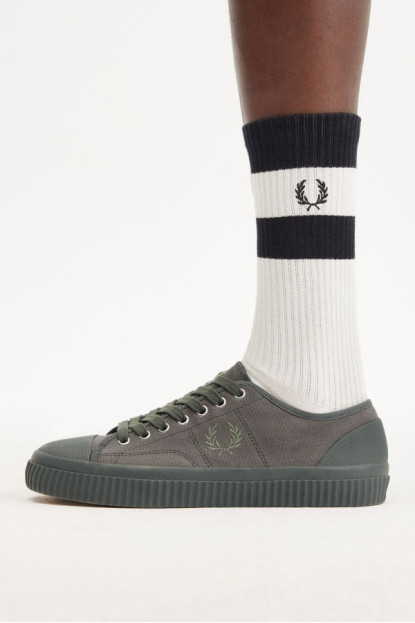 FRED PERRY HUGHES CANVAS FIELD GREEN