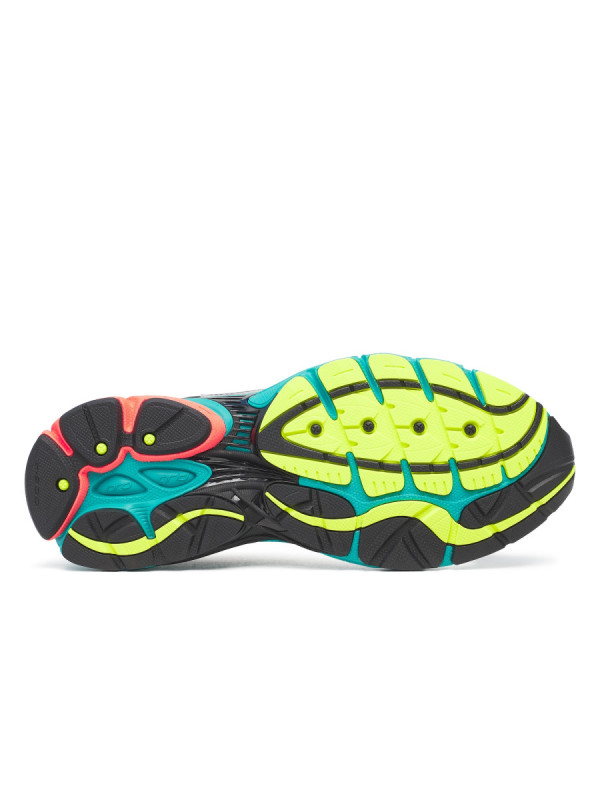 SAUCONY PROGRID OMNI 9 SILVER MUTANT