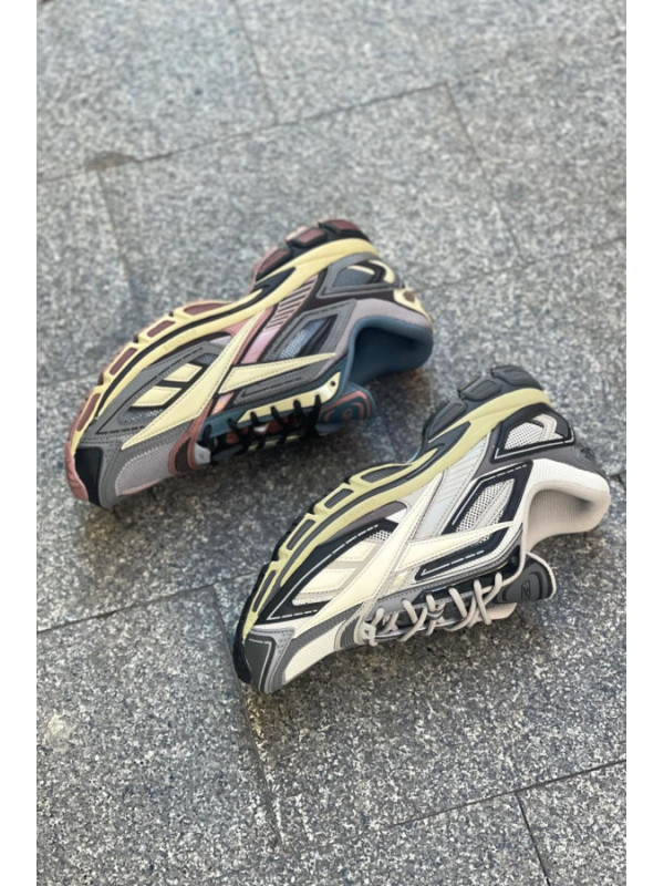 REEBOK LTD PREMIER ROAD ULTRA SOFT PINK