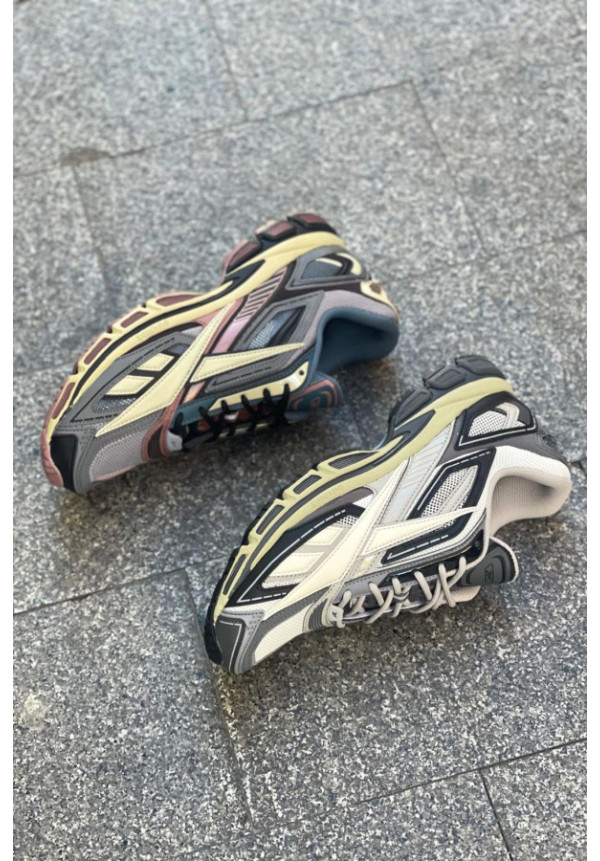REEBOK LTD PREMIER ROAD ULTRA SOFT PINK