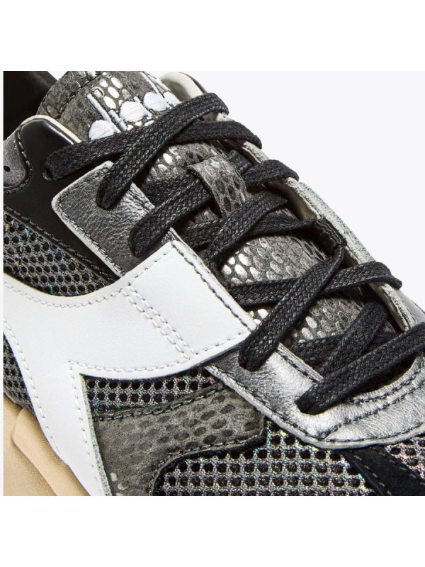 DIADORA HERITAGE MERCURY ELITE COBRA USED BLACK