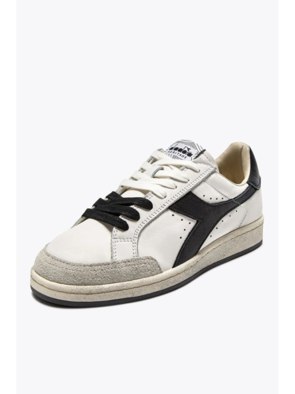 DIADORA HERITAGE PRESTIGE USED WHITE BLACK DIADORA HERITAGE PRESTIGE USED WHITE BLACK