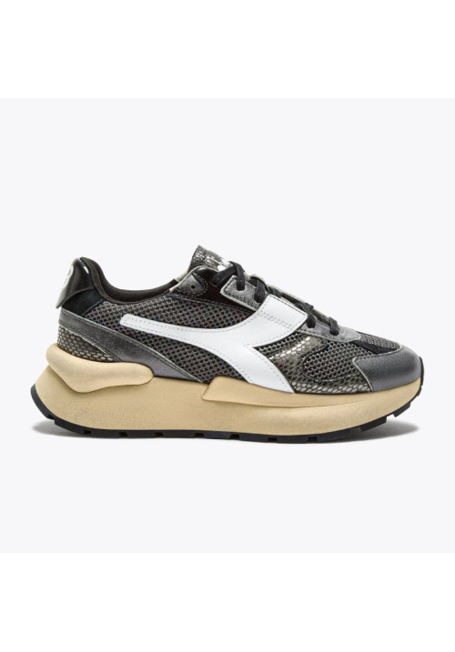 DIADORA HERITAGE MERCURY ELITE COBRA USED BLACK