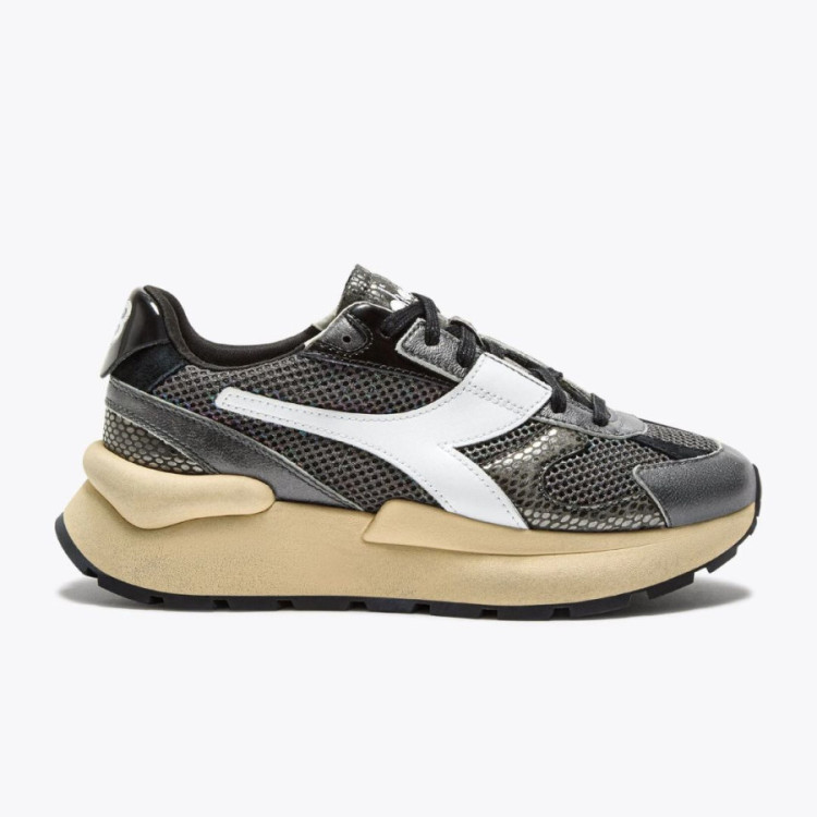 DIADORA HERITAGE MERCURY ELITE COBRA USED BLACK