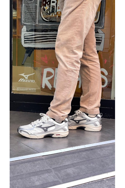 MIZUNO MXR SNOW WHITE MAGNET SILVER