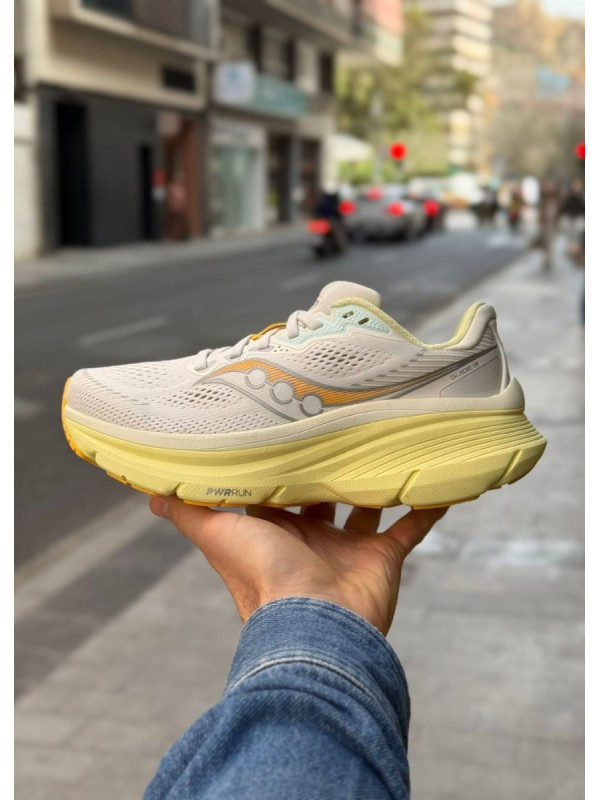 SAUCONY GUIDE 19 IVORY TENDER