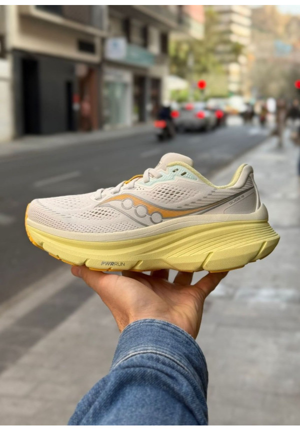 SAUCONY GUIDE 19 IVORY TENDER