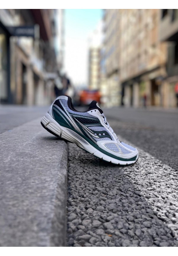 SAUCONY PROGRID GUIDE 7 WHITE PINE