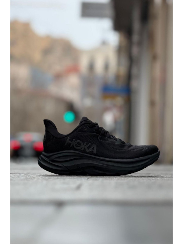 HOKA CLIFTON 10 BLACK