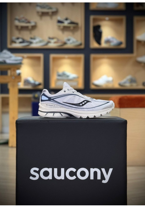 SAUCONY KINVARA 1 WHITE OFF WHITE