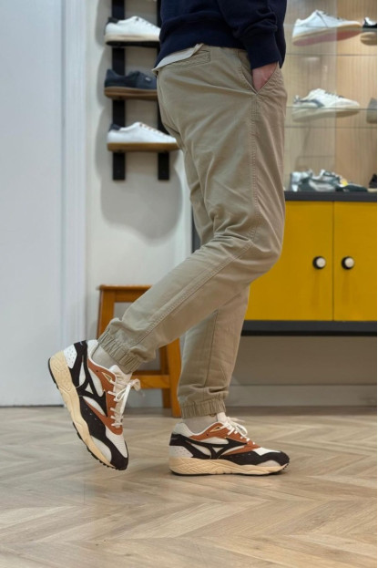 MIZUNO CONTENDER PRISTINE MOLE SUNBURN