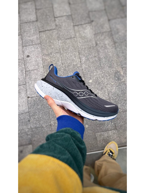 SAUCONY HURRICANE 25 SHADOW BLACK