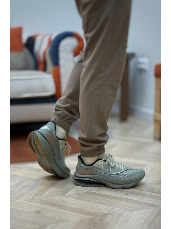 SAUCONY ENDORPHIN AZURA SAGE LAUREL